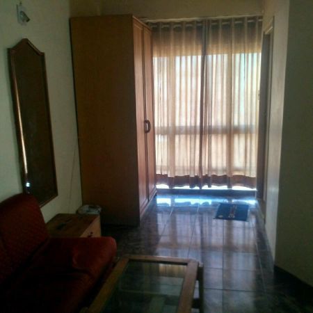 Rajshree Hotel Αχμπανταμπάντ Εξωτερικό φωτογραφία