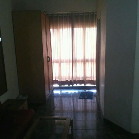 Rajshree Hotel Αχμπανταμπάντ Εξωτερικό φωτογραφία