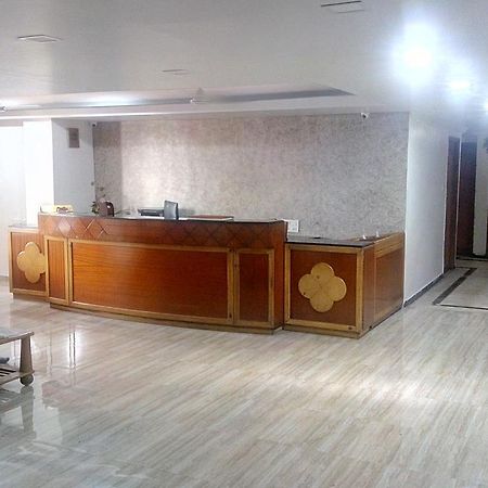 Rajshree Hotel Αχμπανταμπάντ Εξωτερικό φωτογραφία